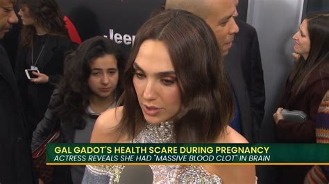 You Gotta Hear Dis Gal Gadot Survives Blood Clot Jason Mamoa Back In Dc Trader Joe S Opening